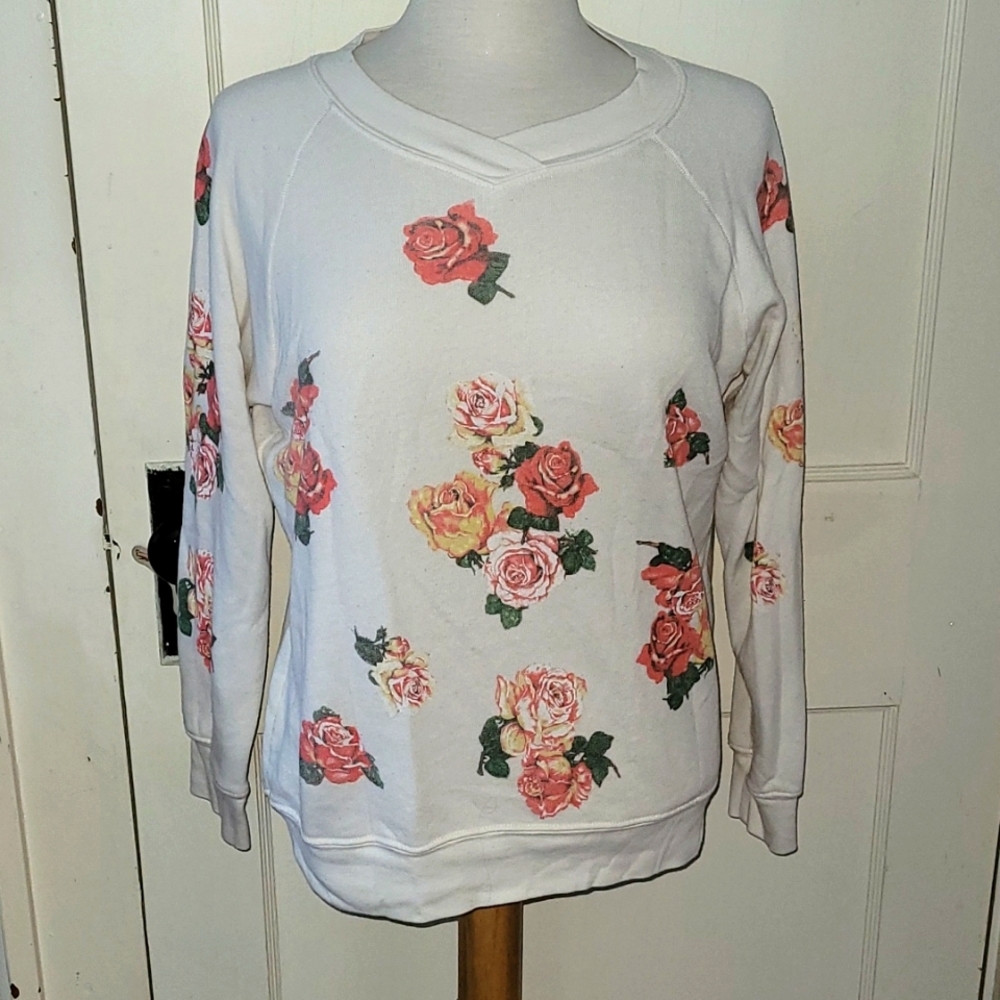 Floral Wildfox Sweatshirt!